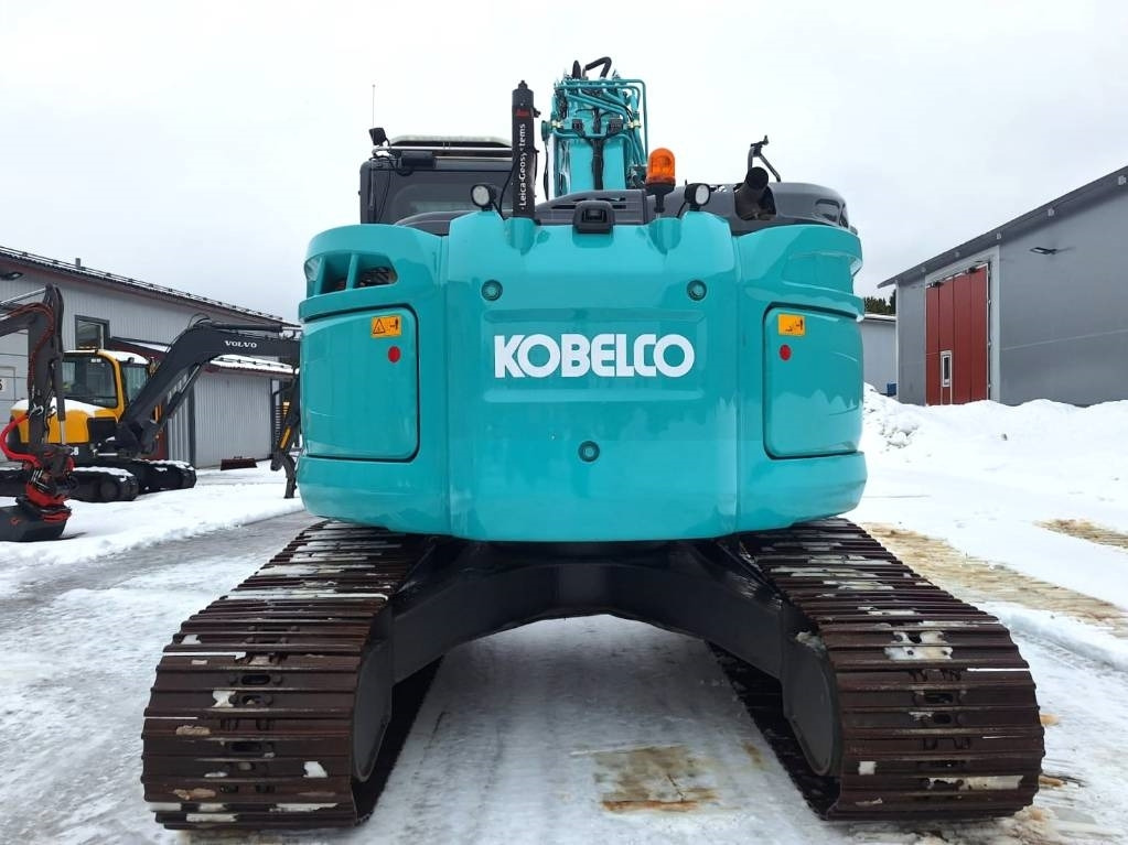 Kobelco MYYTY! SOLD! SK230SRLC-5 Pyörittäjällä - Excavadora de cadenas: foto 3 Kobelco MYYTY! SOLD! SK230SRLC-5 Pyörittäjällä - Excavadora de cadenas: foto 3