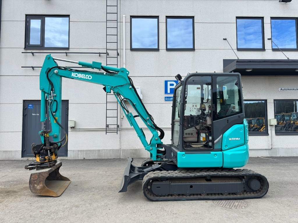 Kobelco SK45SRX-6 Pyörittäjä pihdeillä  - Miniexcavadora: foto 1 Kobelco SK45SRX-6 Pyörittäjä pihdeillä  - Miniexcavadora: foto 1