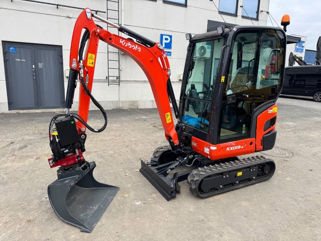 Kubota KX 019-4 - Miniexcavadora: foto 2 Kubota KX 019-4 - Miniexcavadora: foto 2