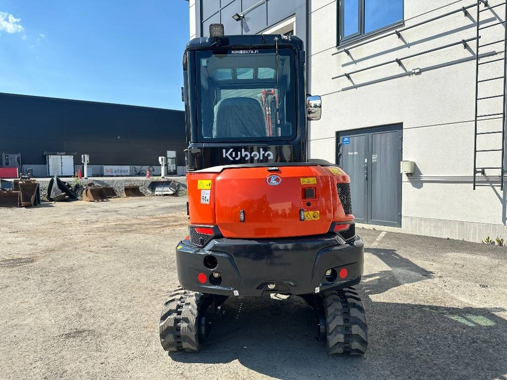 Kubota KX037-4 PYÖRITTÄJÄLLÄ - Miniexcavadora: foto 3 Kubota KX037-4 PYÖRITTÄJÄLLÄ - Miniexcavadora: foto 3