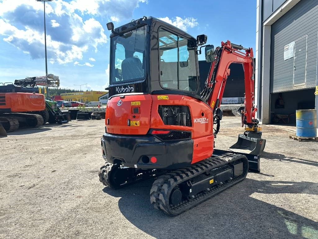 Kubota KX037-4 PYÖRITTÄJÄLLÄ - Miniexcavadora: foto 4 Kubota KX037-4 PYÖRITTÄJÄLLÄ - Miniexcavadora: foto 4