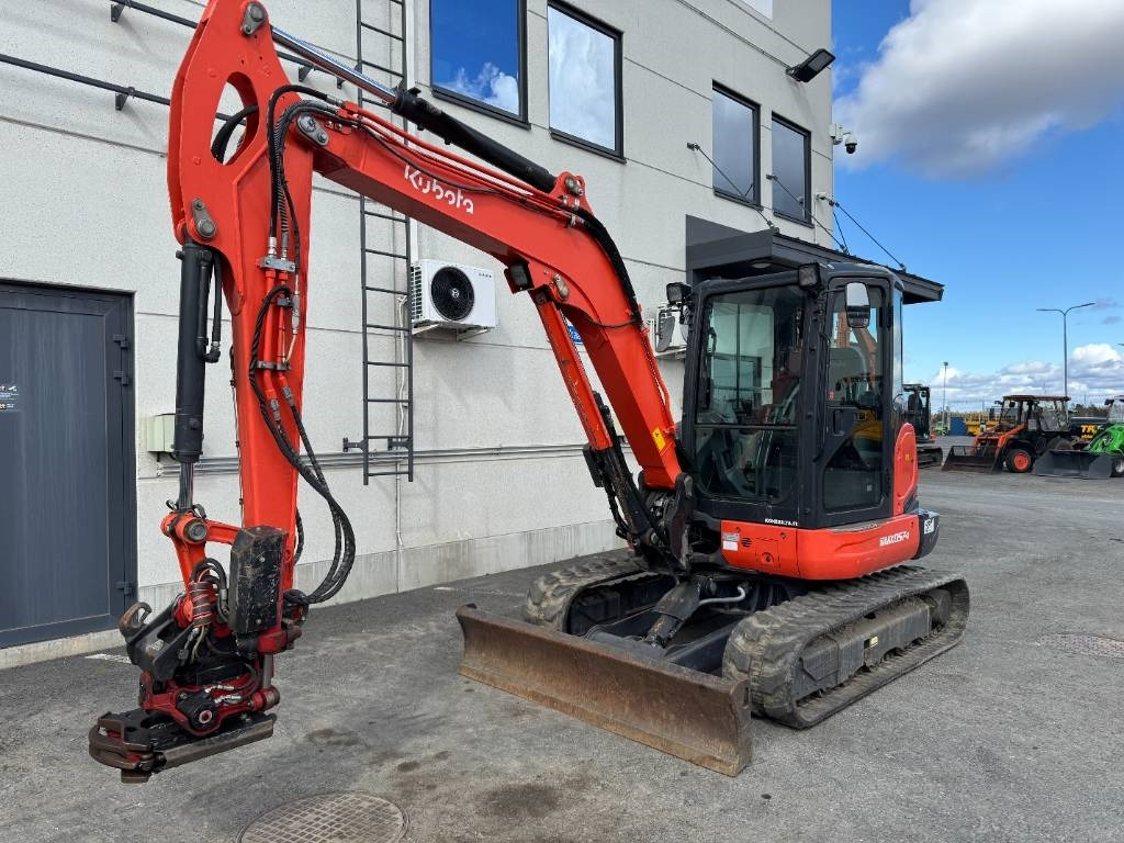Kubota KX057-4 PYÖRITTÄJÄLLÄ - Miniexcavadora: foto 2 Kubota KX057-4 PYÖRITTÄJÄLLÄ - Miniexcavadora: foto 2