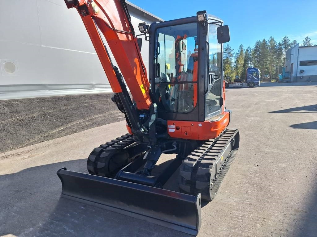 Kubota MYYTY!!SOLD!! KX057-4 PYÖRITTÄJÄLLÄ, 1-OMISTAJA - Miniexcavadora: foto 4 Kubota MYYTY!!SOLD!! KX057-4 PYÖRITTÄJÄLLÄ, 1-OMISTAJA - Miniexcavadora: foto 4