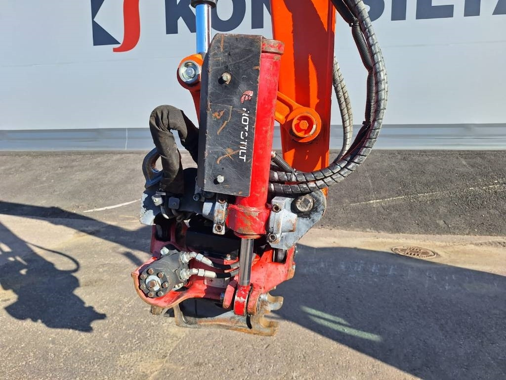 Kubota MYYTY!!SOLD!! KX057-4 PYÖRITTÄJÄLLÄ, 1-OMISTAJA - Miniexcavadora: foto 3 Kubota MYYTY!!SOLD!! KX057-4 PYÖRITTÄJÄLLÄ, 1-OMISTAJA - Miniexcavadora: foto 3