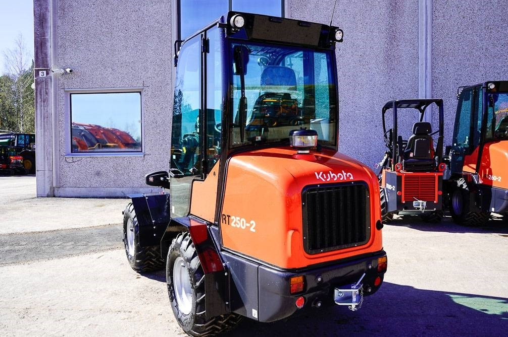 Cargadora articulada Kubota RT250-2 UUSI KONE!: foto 11