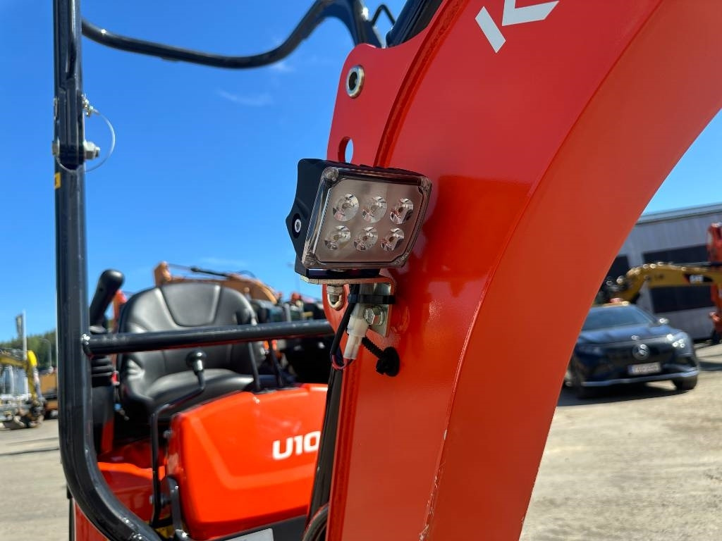 Miniexcavadora Kubota U 10 - 5 ex demo 20h ajettu kallistajalla: foto 14