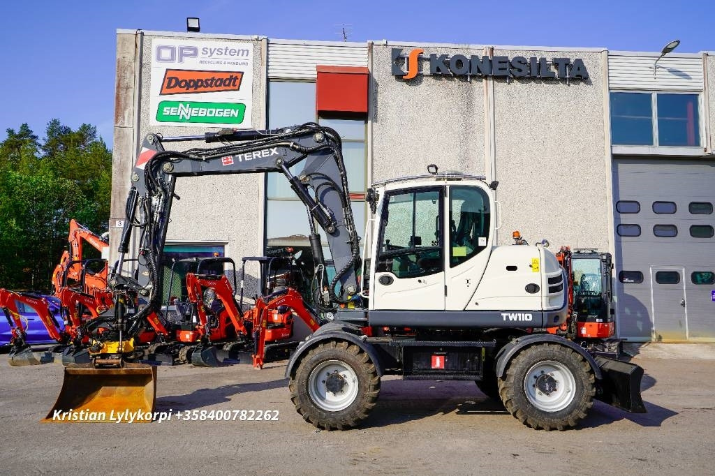 Terex TW110 ENGCON JA KAUHAT - Excavadora de ruedas: foto 1 Terex TW110 ENGCON JA KAUHAT - Excavadora de ruedas: foto 1