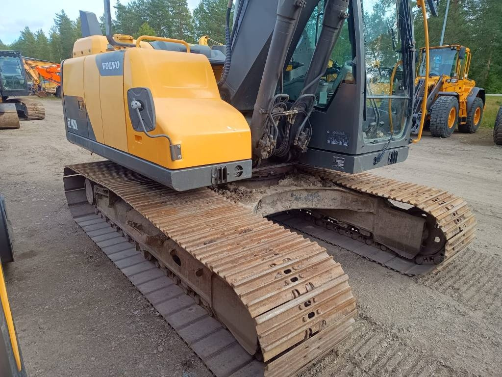 Volvo EC140DL PYÖRITTÄJÄLLÄ  - Excavadora de cadenas: foto 5 Volvo EC140DL PYÖRITTÄJÄLLÄ  - Excavadora de cadenas: foto 5
