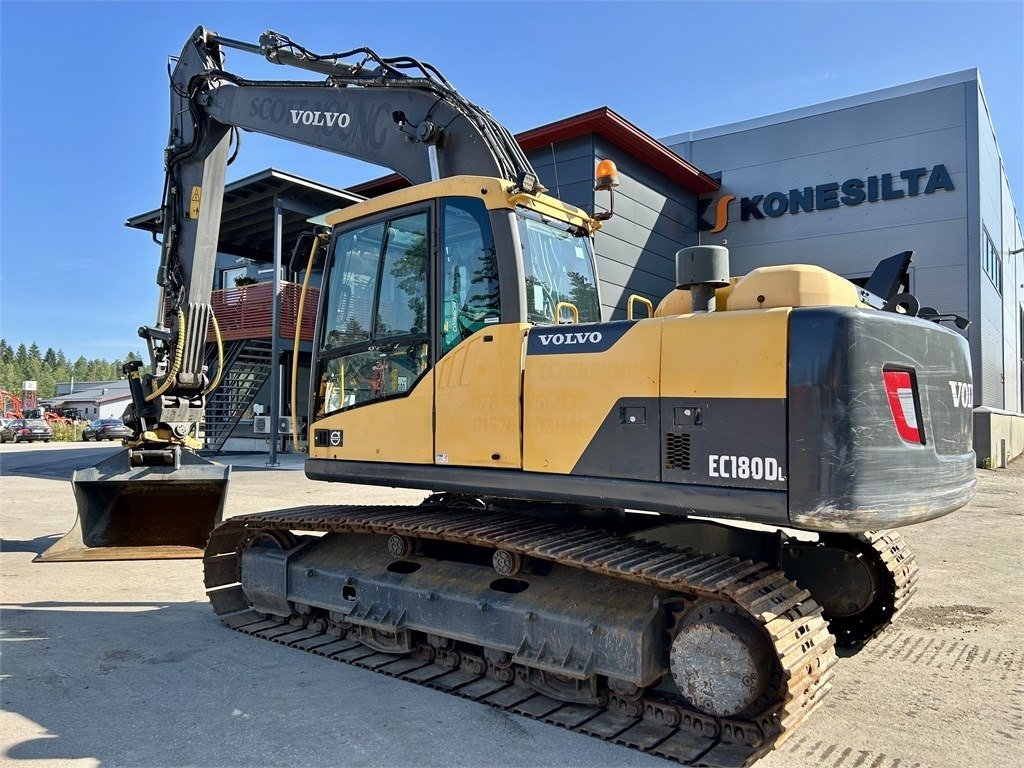 Volvo EC180DL PYÖRITTÄJÄLLÄ  - Excavadora de cadenas: foto 3 Volvo EC180DL PYÖRITTÄJÄLLÄ  - Excavadora de cadenas: foto 3