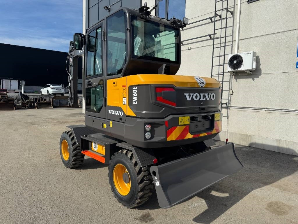 Volvo EW60E, Käyttämätön - Excavadora de ruedas: foto 3 Volvo EW60E, Käyttämätön - Excavadora de ruedas: foto 3