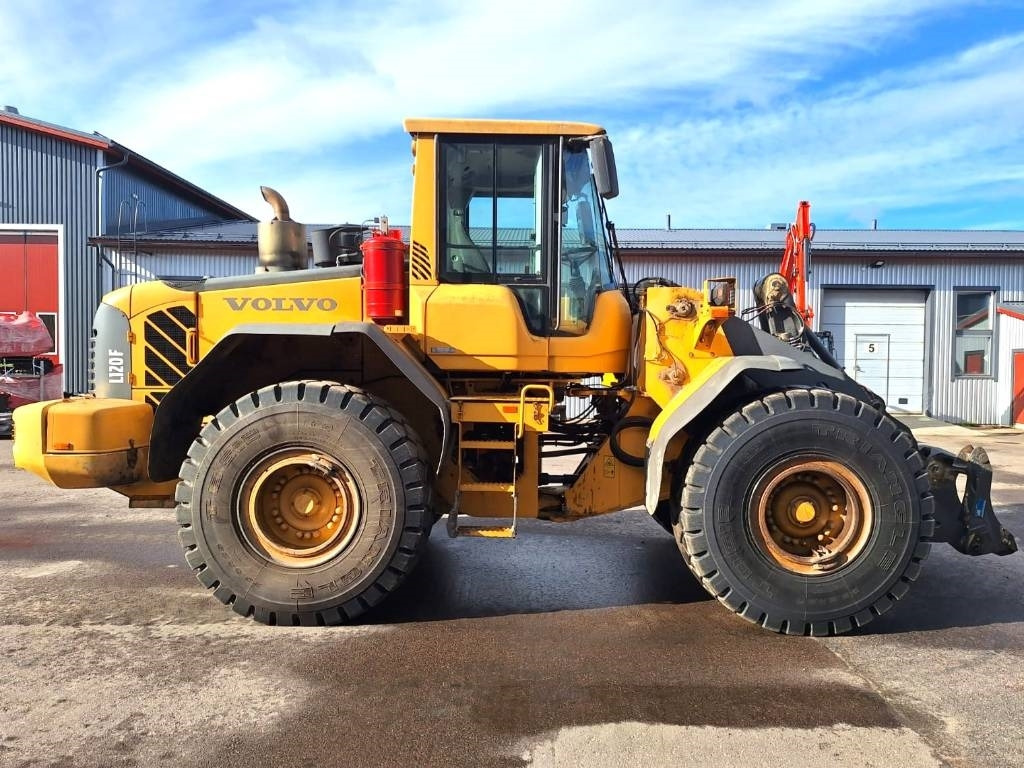 Volvo L120F VIPUOHJAUS - Cargadora de ruedas: foto 5 Volvo L120F VIPUOHJAUS - Cargadora de ruedas: foto 5