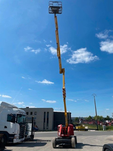 JLG E450AJ. Neue Batterien! 16m. - Camión con plataforma elevadora: foto 3 JLG E450AJ. Neue Batterien! 16m. - Camión con plataforma elevadora: foto 3