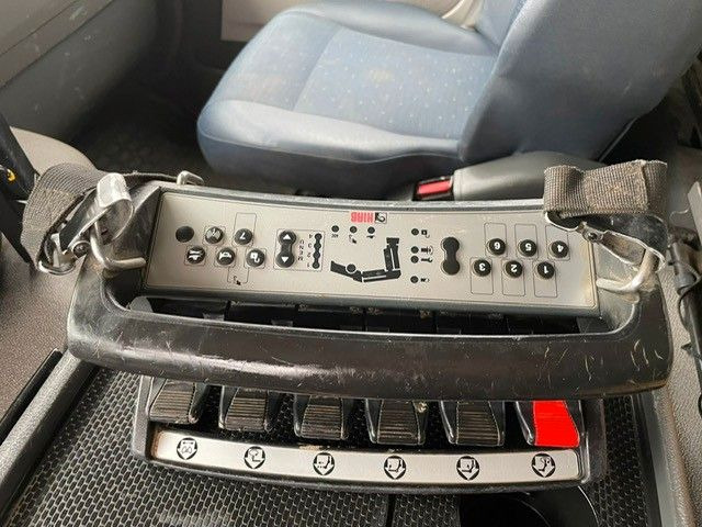 Camión multibasculante Volvo FM12-400. 6X4. HIAB 166. Klima. EU5.: foto 13 Camión multibasculante Volvo FM12-400. 6X4. HIAB 166. Klima. EU5.: foto 13