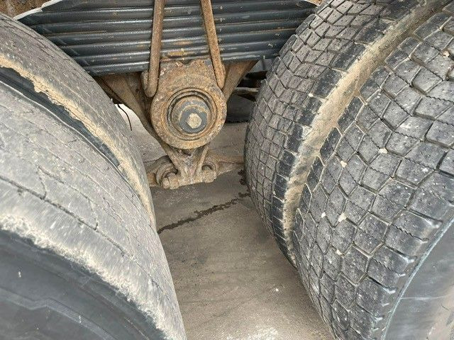 Camión multibasculante Volvo FM12-400. 6X4. HIAB 166. Klima. EU5.: foto 23 Camión multibasculante Volvo FM12-400. 6X4. HIAB 166. Klima. EU5.: foto 23