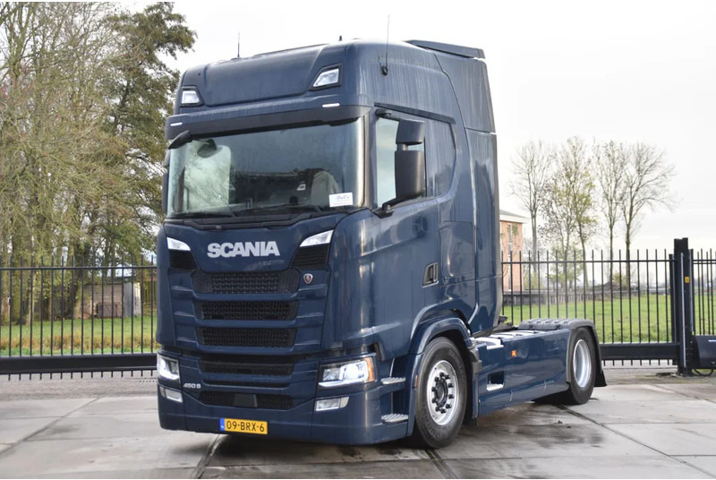 Scania S450 NGS 4x2NB - FULL AIR - 651 TKM - RETARDER - PARK. AIRCO - NAVI - 2 x FUEL TANKS - LED - - Cabeza tractora: foto 2 Scania S450 NGS 4x2NB - FULL AIR - 651 TKM - RETARDER - PARK. AIRCO - NAVI - 2 x FUEL TANKS - LED - - Cabeza tractora: foto 2