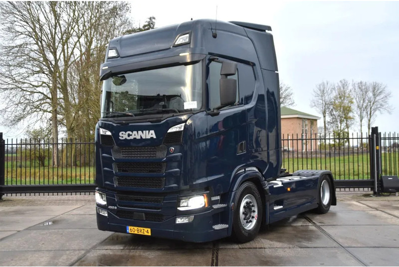 Scania S450 NGS 4x2NB - FULL AIR - 674 TKM - RETARDER - PARK. AIRCO - NAVI - 2 x FUEL TANKS - LED - - Cabeza tractora: foto 2 Scania S450 NGS 4x2NB - FULL AIR - 674 TKM - RETARDER - PARK. AIRCO - NAVI - 2 x FUEL TANKS - LED - - Cabeza tractora: foto 2