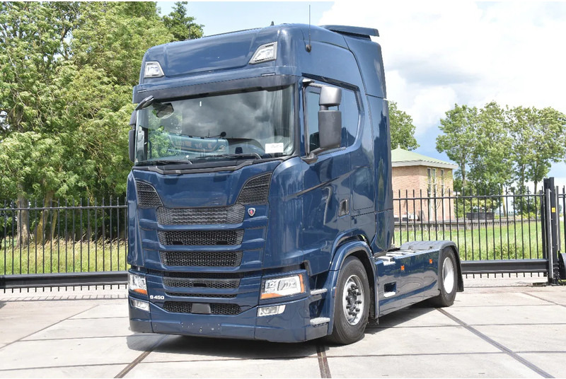 Scania S450 NGS 4x2NB - RETARDER - 746 TKM - FULL AIR - AIRCO - 2 x FUEL TANKS - TOP CONDITION - - Cabeza tractora: foto 2 Scania S450 NGS 4x2NB - RETARDER - 746 TKM - FULL AIR - AIRCO - 2 x FUEL TANKS - TOP CONDITION - - Cabeza tractora: foto 2