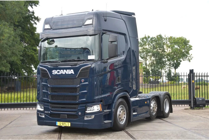 Scania S520 V8 NGS 6x2/4NB - RETARDER - FULL AIR - PARK. AIRCO - ACC - 2 x FUEL TANKS - LED LIGHTS - TOP CONDITION - - Cabeza tractora: foto 2 Scania S520 V8 NGS 6x2/4NB - RETARDER - FULL AIR - PARK. AIRCO - ACC - 2 x FUEL TANKS - LED LIGHTS - TOP CONDITION - - Cabeza tractora: foto 2
