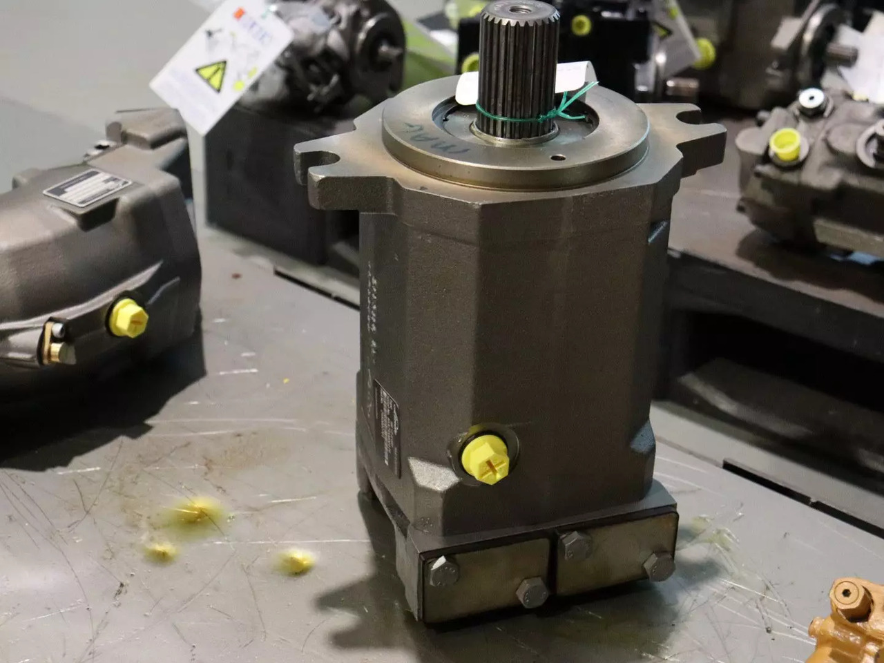 Linde HMF 135-02 - Motor hidráulico para Equipo de manutención: foto 1 Linde HMF 135-02 - Motor hidráulico para Equipo de manutención: foto 1