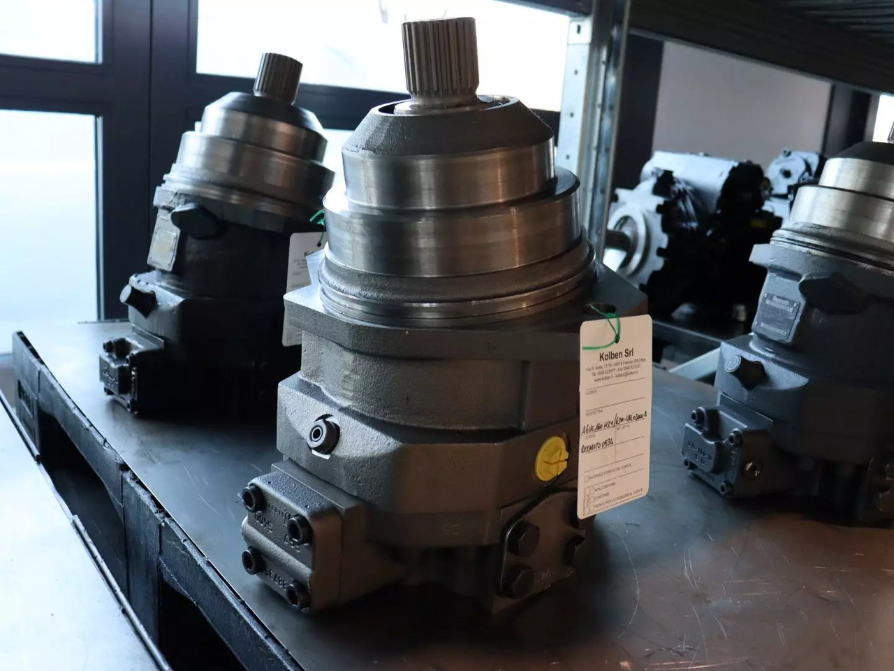 REXROTH A6VE160HZ1/63W-VAL02000B - Motor hidráulico para Equipo de manutención: foto 2 REXROTH A6VE160HZ1/63W-VAL02000B - Motor hidráulico para Equipo de manutención: foto 2