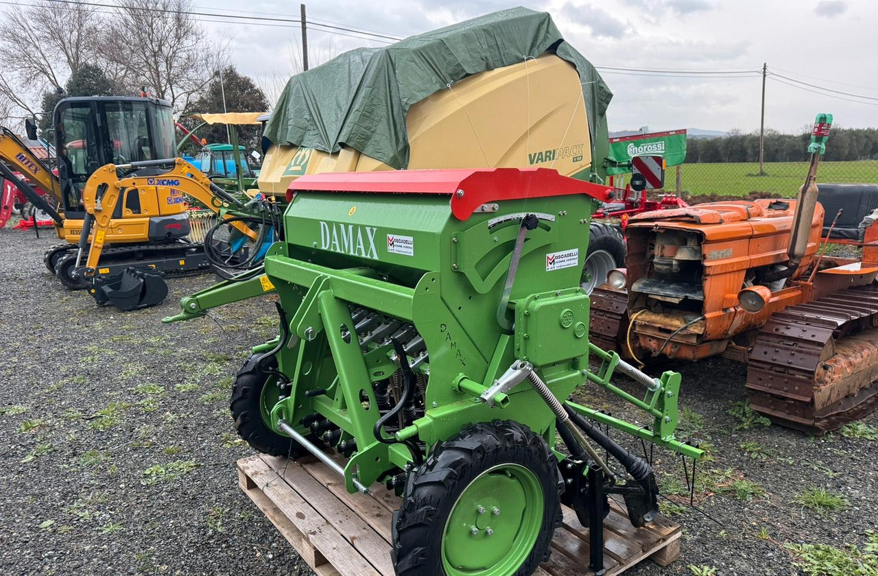 Seminatrice - Sembradora: foto 4 Seminatrice - Sembradora: foto 4