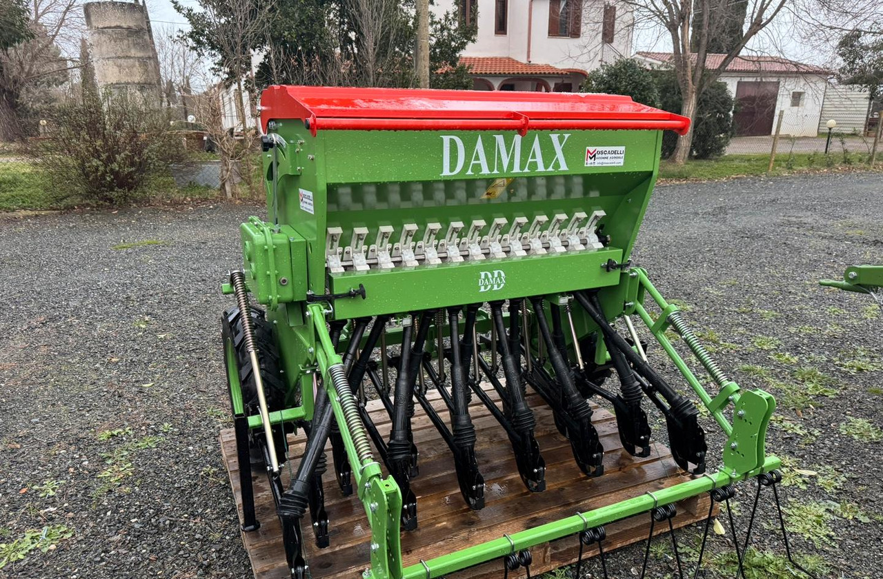 Seminatrice - Sembradora: foto 2 Seminatrice - Sembradora: foto 2