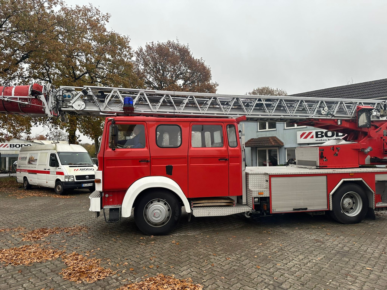 IVECO MAGIRUS 140-25A - Camión de bomberos: foto 4 IVECO MAGIRUS 140-25A - Camión de bomberos: foto 4
