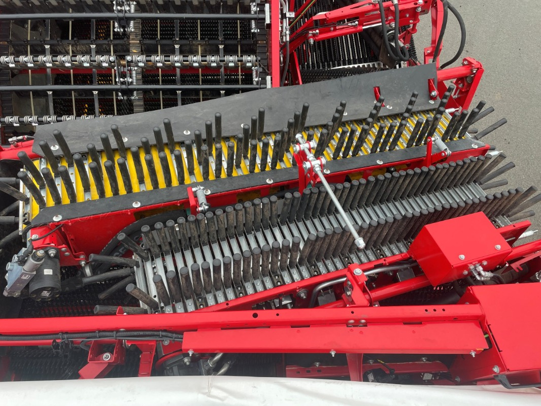 Grimme EVO 280 GEN II MC - Cosechadora: foto 5 Grimme EVO 280 GEN II MC - Cosechadora: foto 5