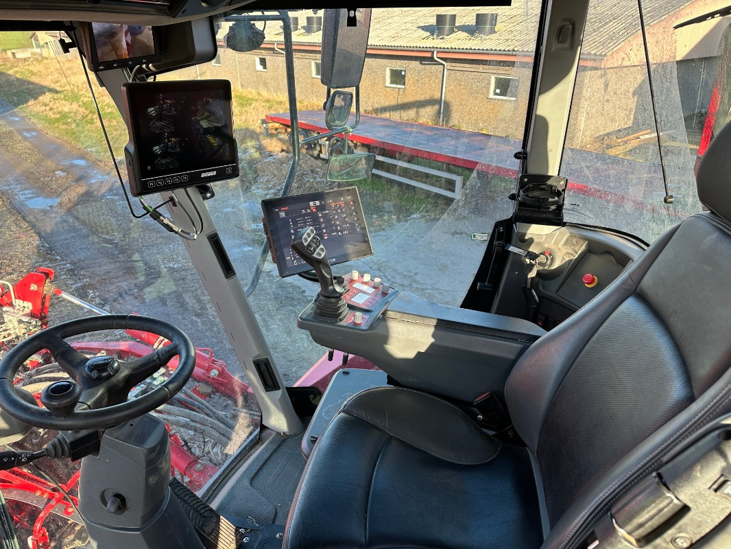 Grimme REXOR 6300 lll - Equipo para trabajo del suelo: foto 4 Grimme REXOR 6300 lll - Equipo para trabajo del suelo: foto 4