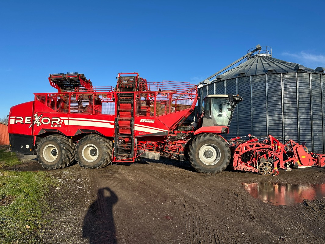 Grimme REXOR 6300 lll - Equipo para trabajo del suelo: foto 1 Grimme REXOR 6300 lll - Equipo para trabajo del suelo: foto 1
