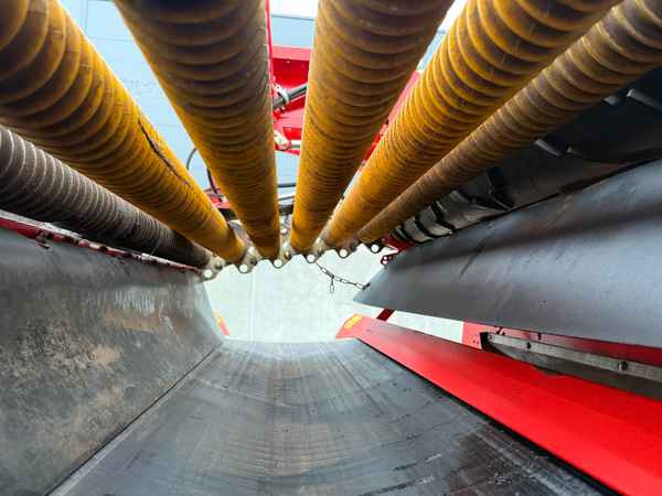 Grimme RH-18-40-E - Almacenamiento: foto 3 Grimme RH-18-40-E - Almacenamiento: foto 3