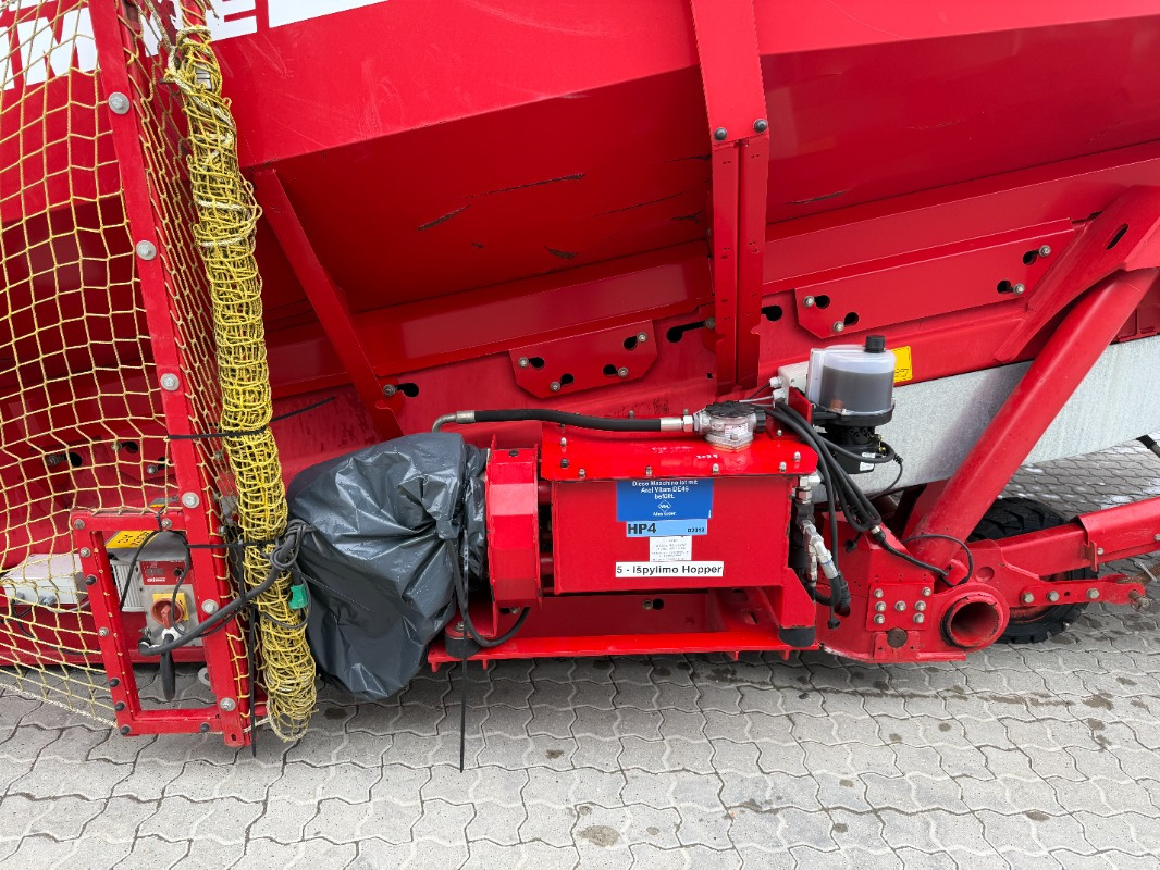 Grimme TH-624 - Almacenamiento: foto 5 Grimme TH-624 - Almacenamiento: foto 5