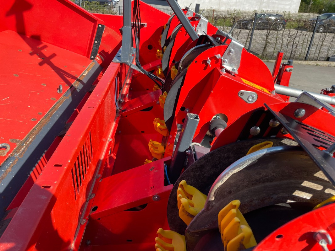 Dewulf CP 42 Trailed SC Compact - Cosechadora: foto 3 Dewulf CP 42 Trailed SC Compact - Cosechadora: foto 3