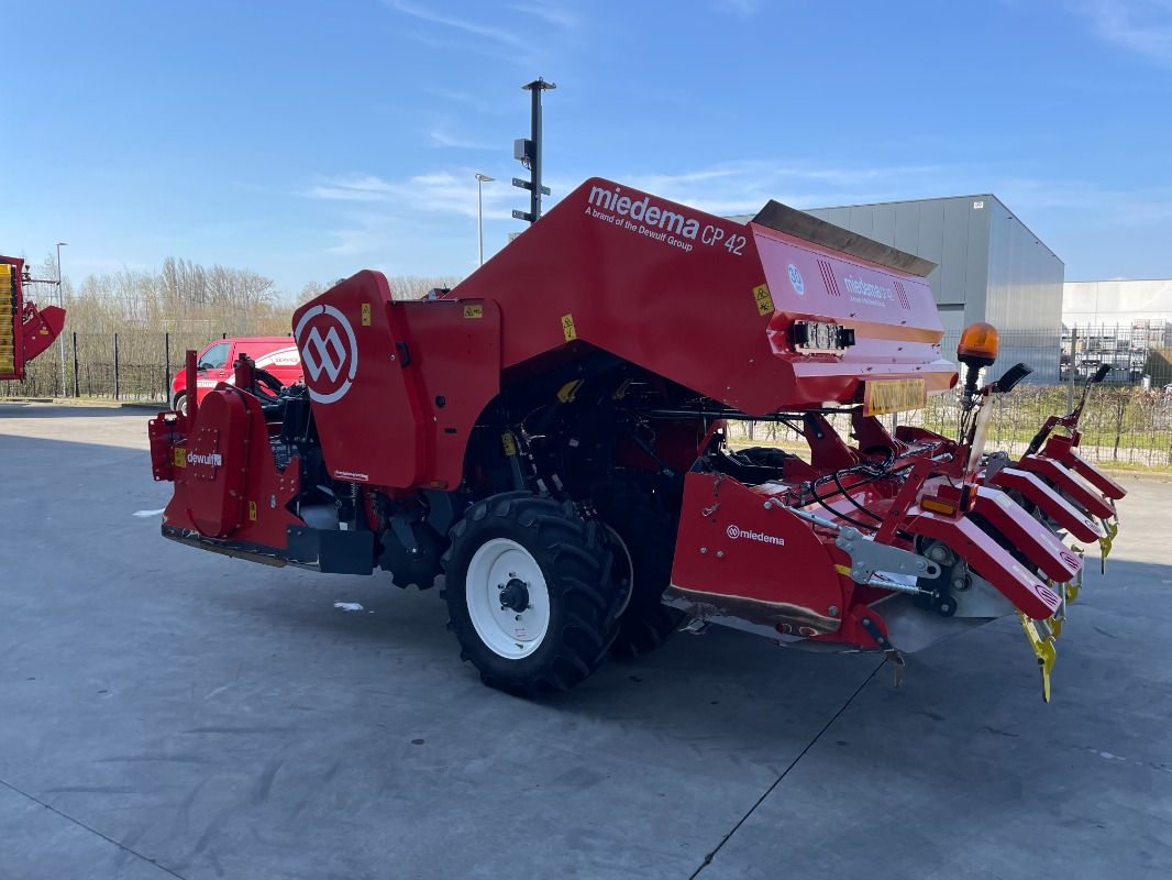 Cosechadora Dewulf CP 42 Trailed SC Compact: foto 14 Cosechadora Dewulf CP 42 Trailed SC Compact: foto 14