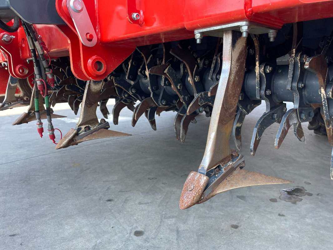 Cosechadora Dewulf CP 42 Trailed SC Compact: foto 13 Cosechadora Dewulf CP 42 Trailed SC Compact: foto 13