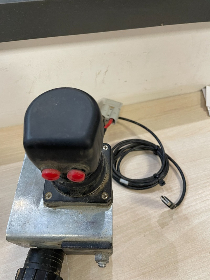 Dewulf CP 42 Trailed SC Compact - Cosechadora: foto 2 Dewulf CP 42 Trailed SC Compact - Cosechadora: foto 2