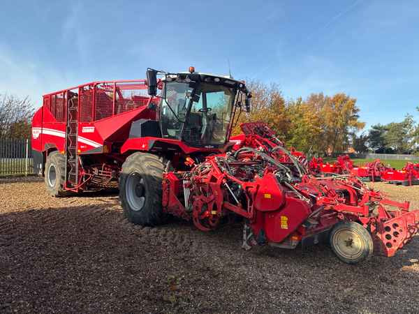 Grimme REXOR 6200 - Equipo para trabajo del suelo: foto 1 Grimme REXOR 6200 - Equipo para trabajo del suelo: foto 1