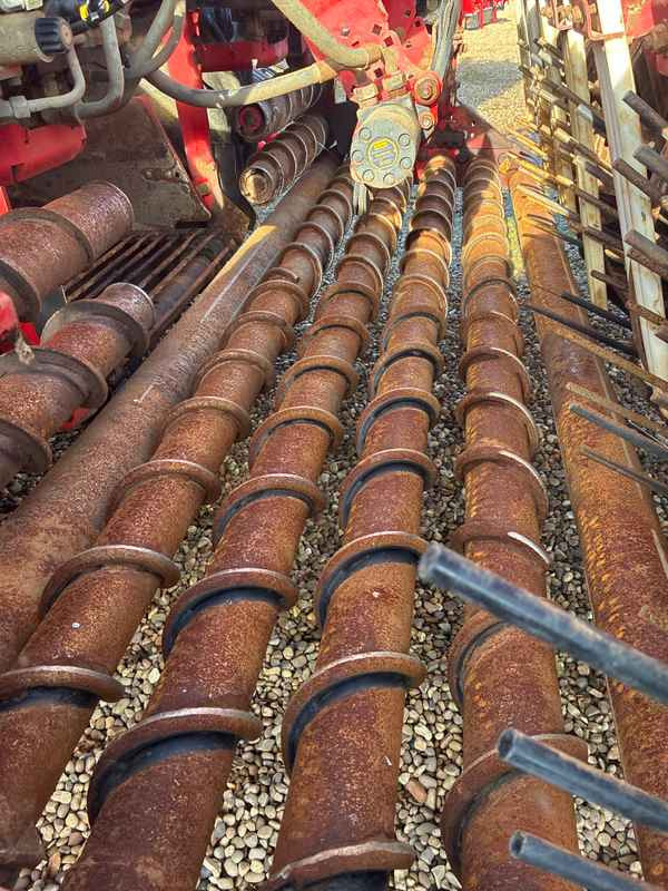 Grimme REXOR 6200 - Equipo para trabajo del suelo: foto 2 Grimme REXOR 6200 - Equipo para trabajo del suelo: foto 2