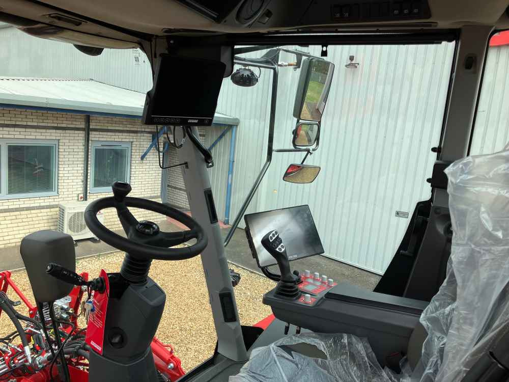 Grimme REXOR 6200 - Equipo para trabajo del suelo: foto 2 Grimme REXOR 6200 - Equipo para trabajo del suelo: foto 2