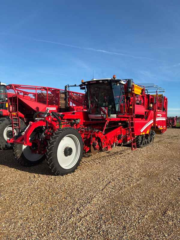 Grimme VARITRON 220 PLATINUM TT - Cosechadora: foto 1 Grimme VARITRON 220 PLATINUM TT - Cosechadora: foto 1