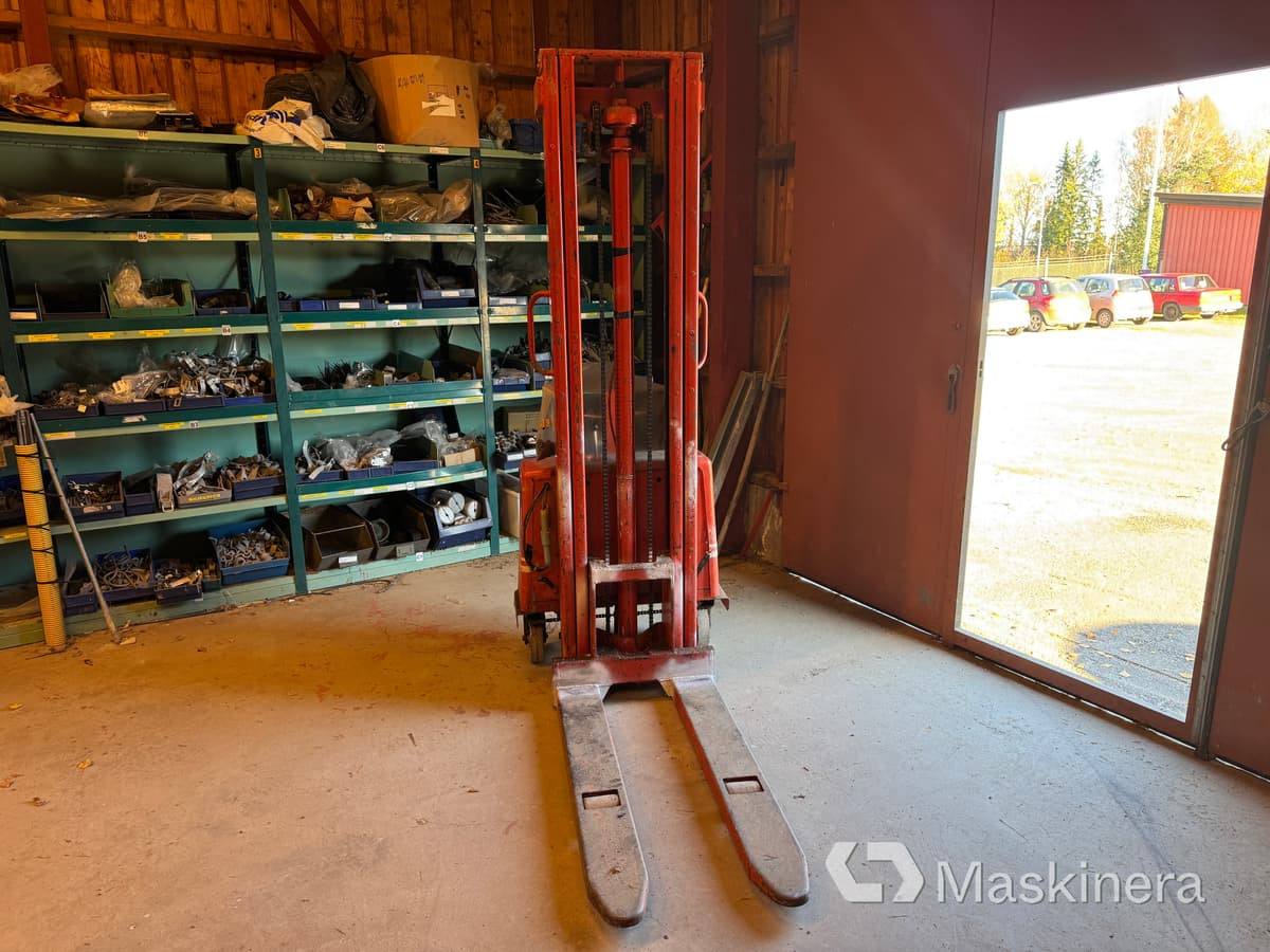BT, BTSV10008/ 4 Handstaplare elektrisk BT - Apilador: foto 2 BT, BTSV10008/ 4 Handstaplare elektrisk BT - Apilador: foto 2