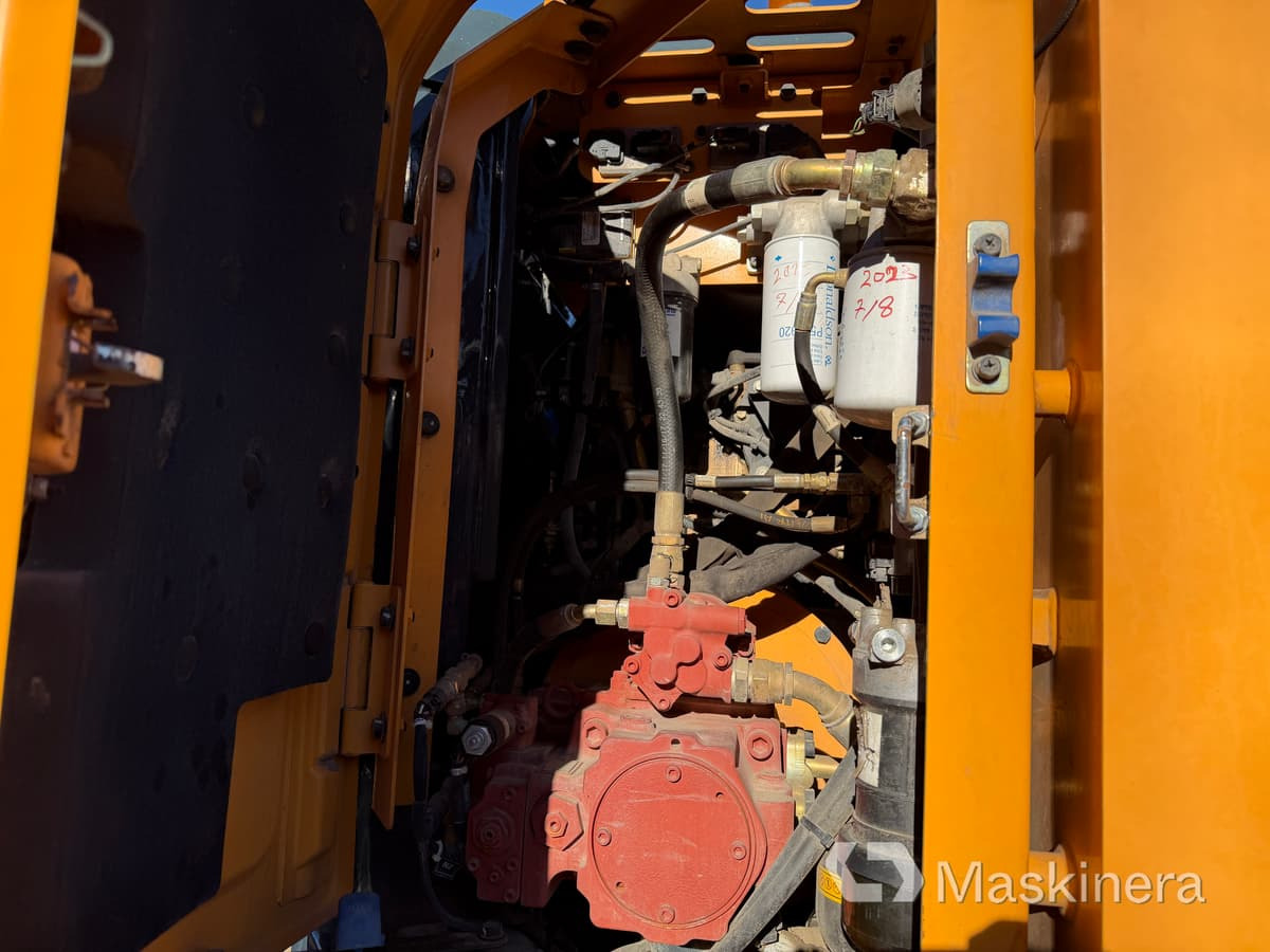 Excavadora de cadenas Grävmaskin Hyundai HX 145 LCR: foto 28