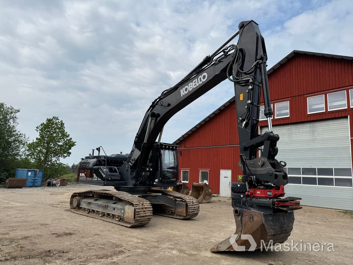 Grävmaskin Kobelco SK300LC med redskap - Excavadora de cadenas: foto 3 Grävmaskin Kobelco SK300LC med redskap - Excavadora de cadenas: foto 3