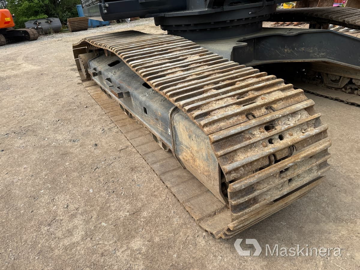 Excavadora de cadenas Grävmaskin Kobelco SK300LC med redskap: foto 49