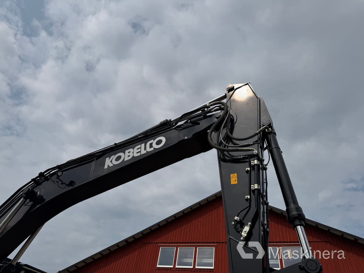 Excavadora de cadenas Grävmaskin Kobelco SK300LC med redskap: foto 46