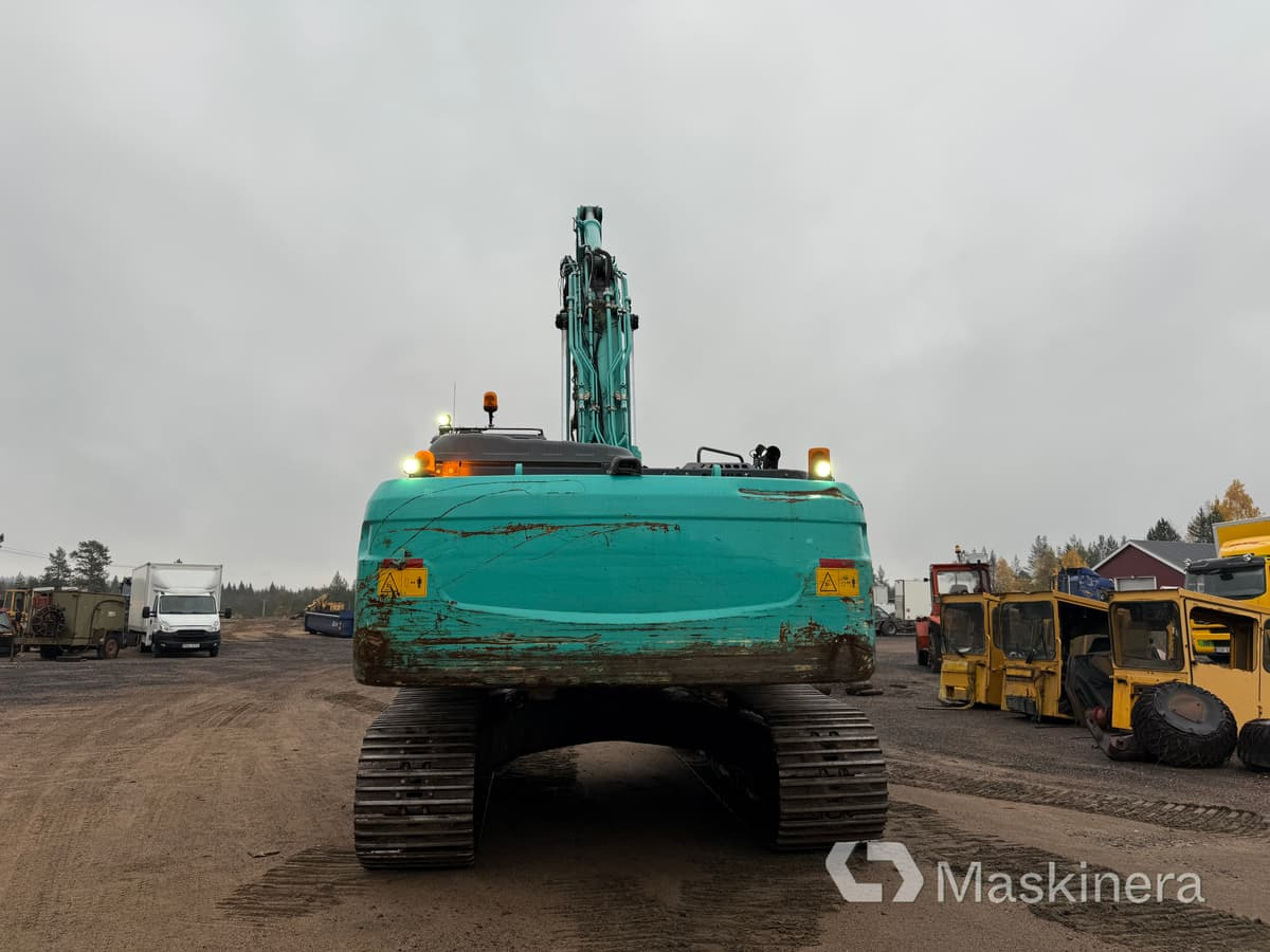 Grävmaskin Kobelco SK350LC-10 med stålsax - Excavadora de cadenas: foto 4 Grävmaskin Kobelco SK350LC-10 med stålsax - Excavadora de cadenas: foto 4