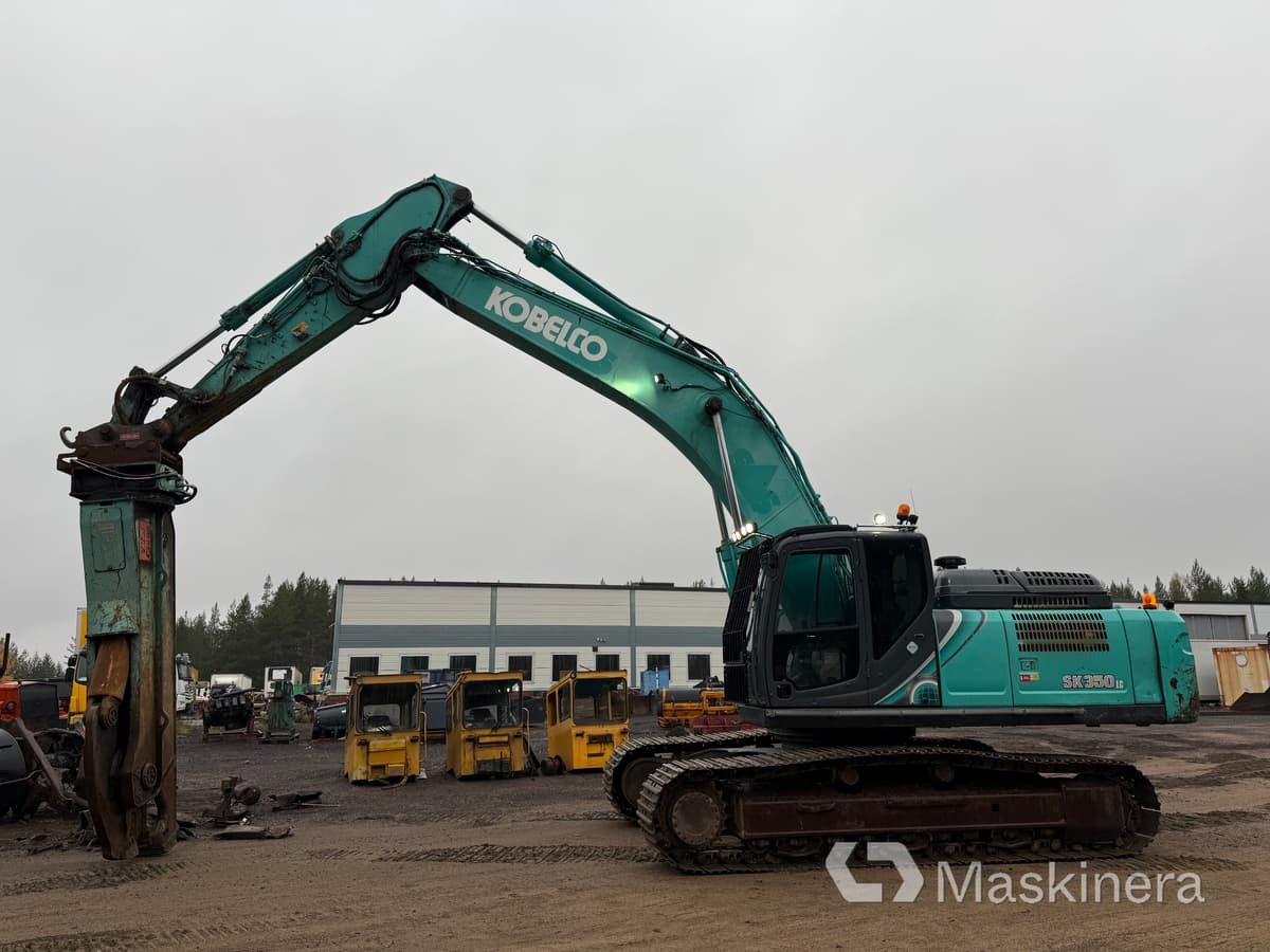 Grävmaskin Kobelco SK350LC-10 med stålsax - Excavadora de cadenas: foto 2 Grävmaskin Kobelco SK350LC-10 med stålsax - Excavadora de cadenas: foto 2