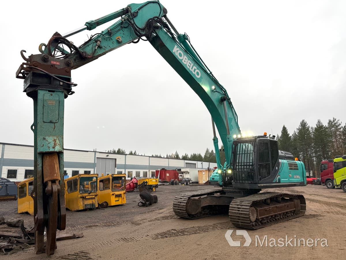 Grävmaskin Kobelco SK350LC-10 med stålsax - Excavadora de cadenas: foto 1 Grävmaskin Kobelco SK350LC-10 med stålsax - Excavadora de cadenas: foto 1