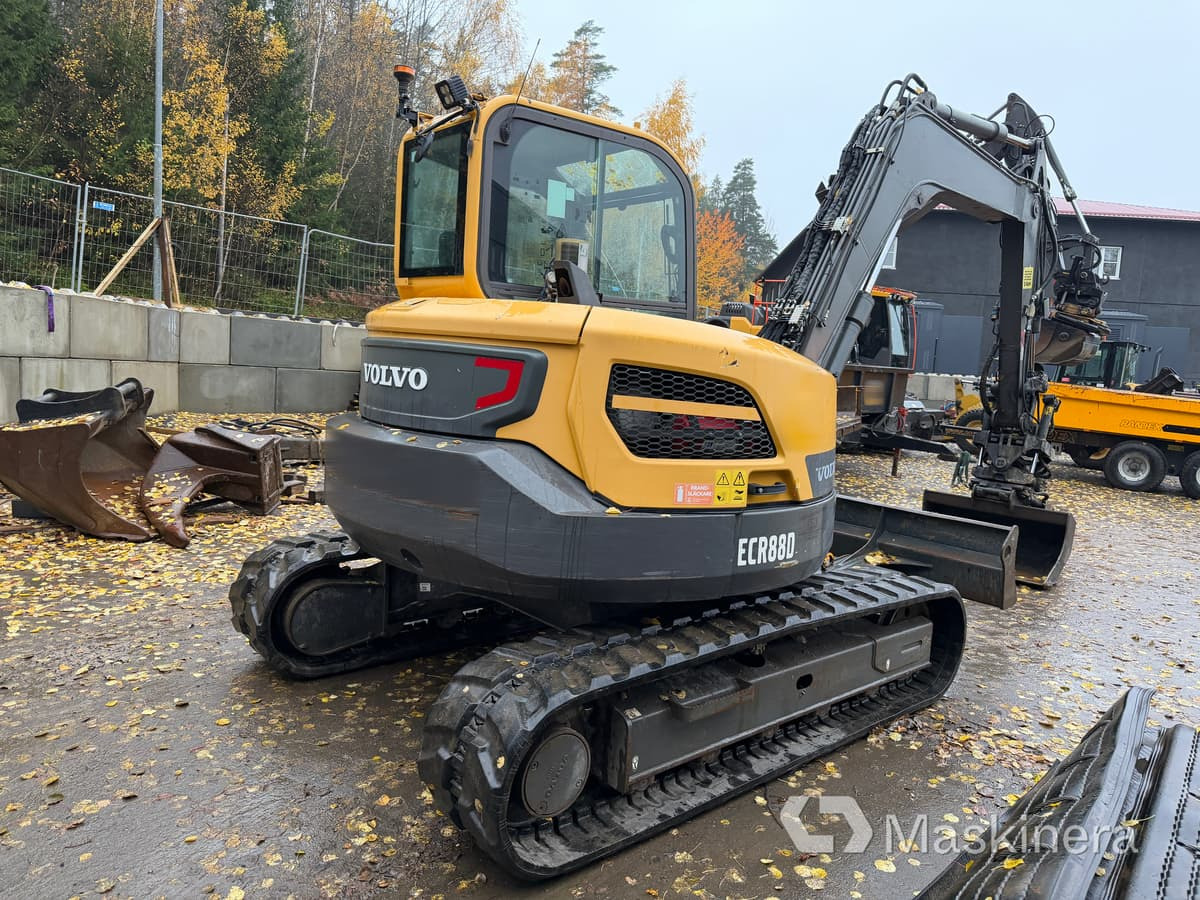 Grävmaskin Volvo ECR88D med tillbehör - Excavadora de cadenas: foto 4 Grävmaskin Volvo ECR88D med tillbehör - Excavadora de cadenas: foto 4