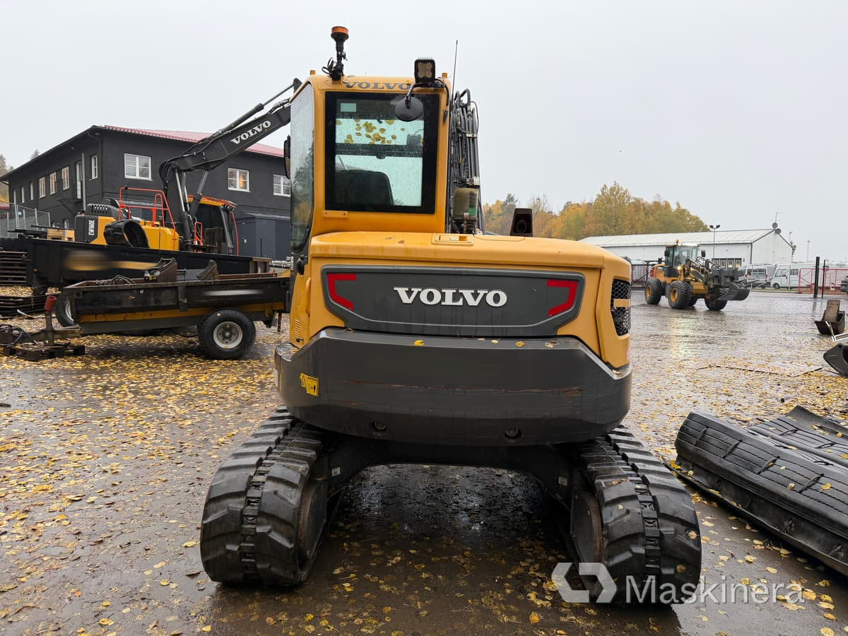 Grävmaskin Volvo ECR88D med tillbehör - Excavadora de cadenas: foto 5 Grävmaskin Volvo ECR88D med tillbehör - Excavadora de cadenas: foto 5